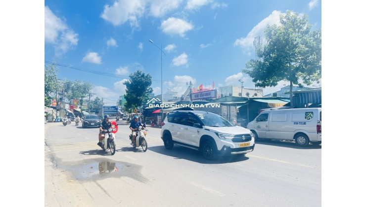 trước mặt KINH DOANH ĐỈNH 5 TẦNG (xuất hiện HẦM), địa chỉ VÀNG TP DĨ AN, 122M², CHỈ 10.8 TỶ TL